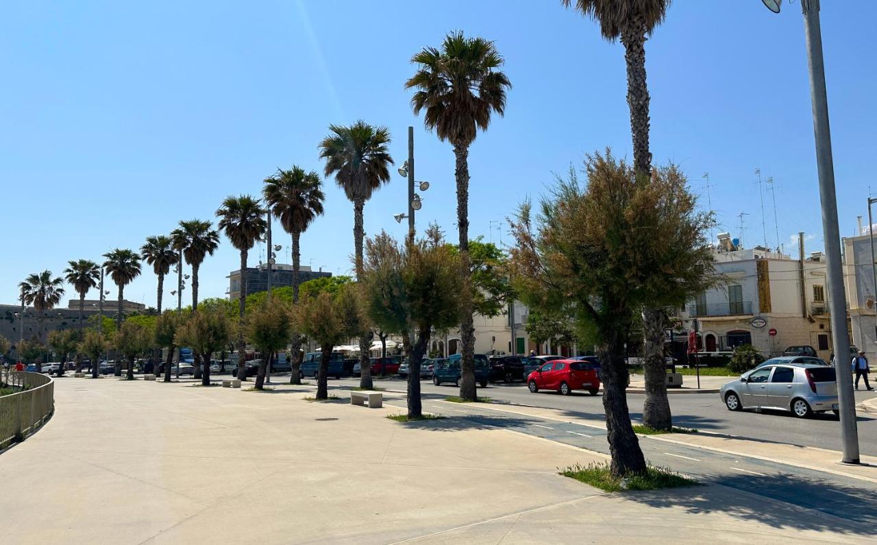 Regina Di Cuori Apartamento Mola di Bari Exterior foto