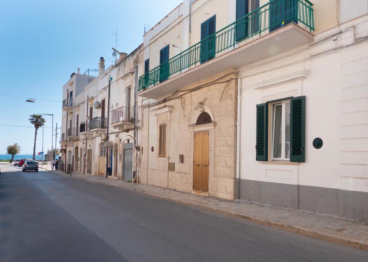 Regina Di Cuori Apartamento Mola di Bari Exterior foto