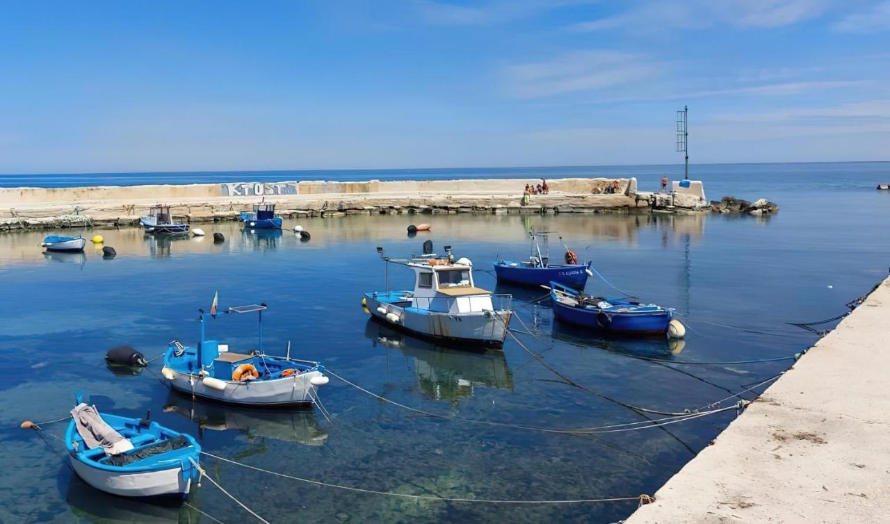 Regina Di Cuori Apartamento Mola di Bari Exterior foto