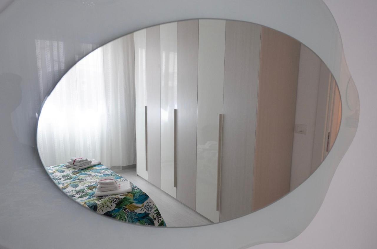 Regina Di Cuori Apartamento Mola di Bari Exterior foto