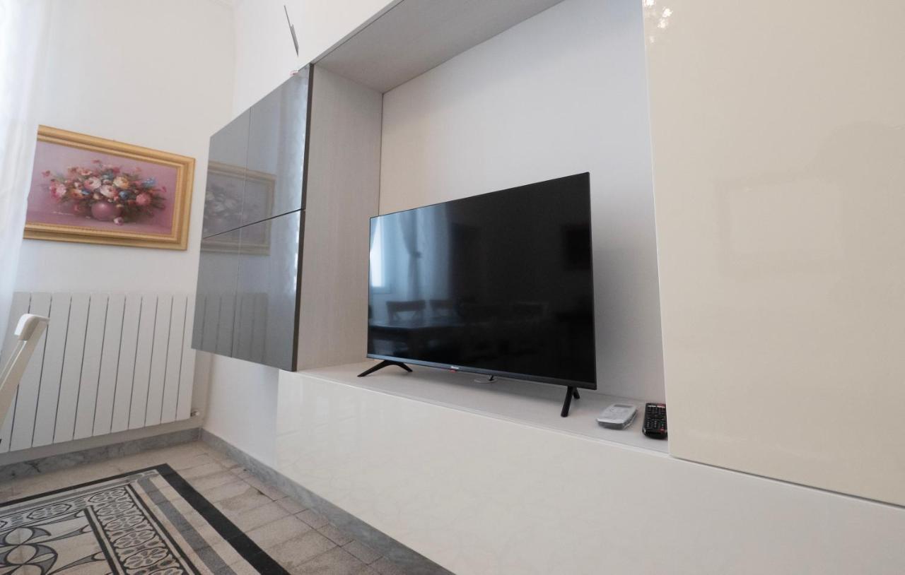 Regina Di Cuori Apartamento Mola di Bari Exterior foto